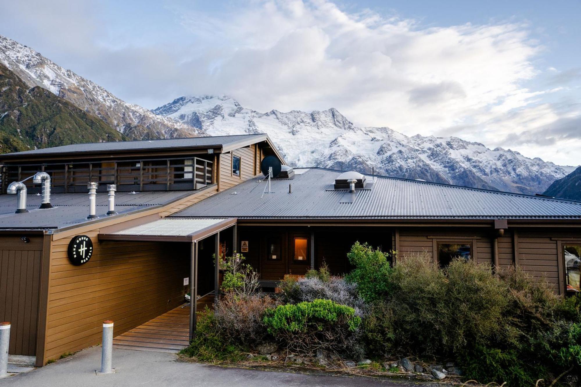 Haka House Aoraki Mt Cook Hostel Aoraki / Mount Cook Εξωτερικό φωτογραφία