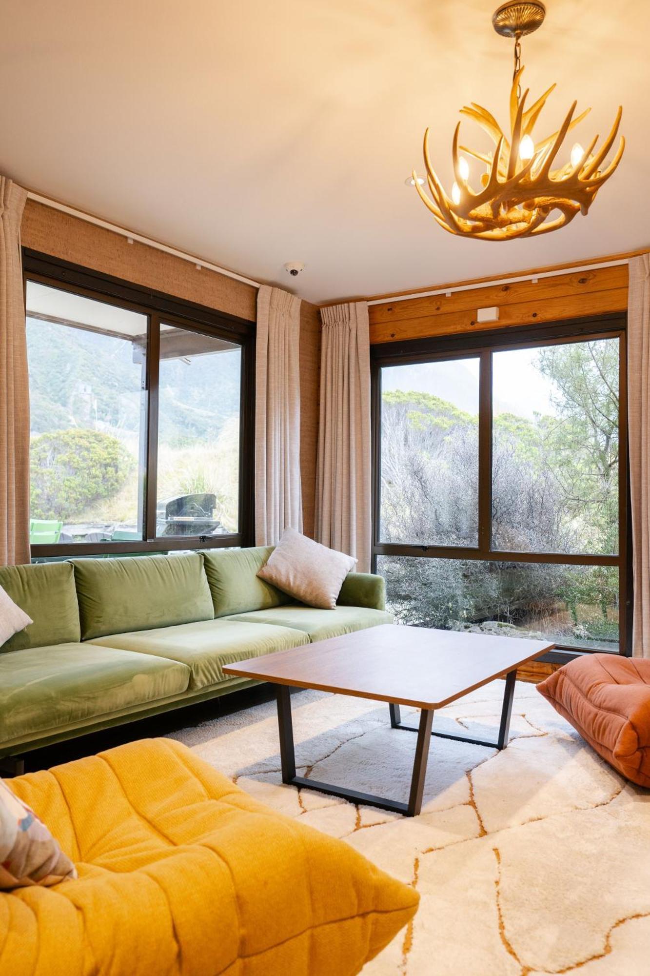 Haka House Aoraki Mt Cook Hostel Aoraki / Mount Cook Εξωτερικό φωτογραφία